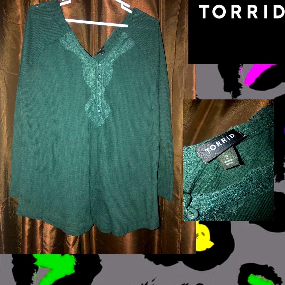 Torrid size 2 long sleeve green thermal style top